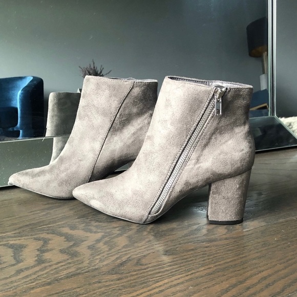 Gray Booties size 7.5 - Picture 3 of 4